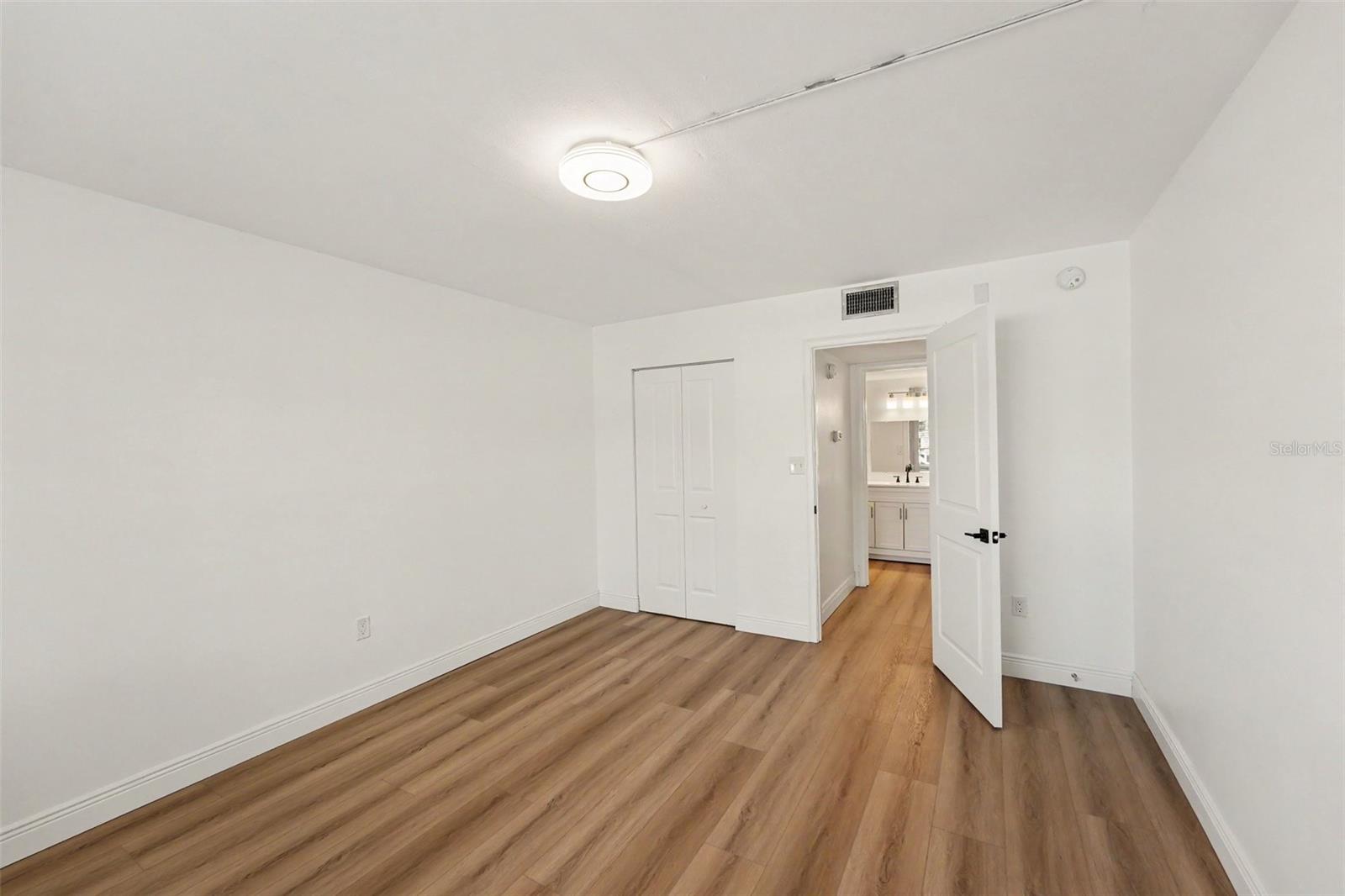 ANDALUSIAN CONDO - Residential