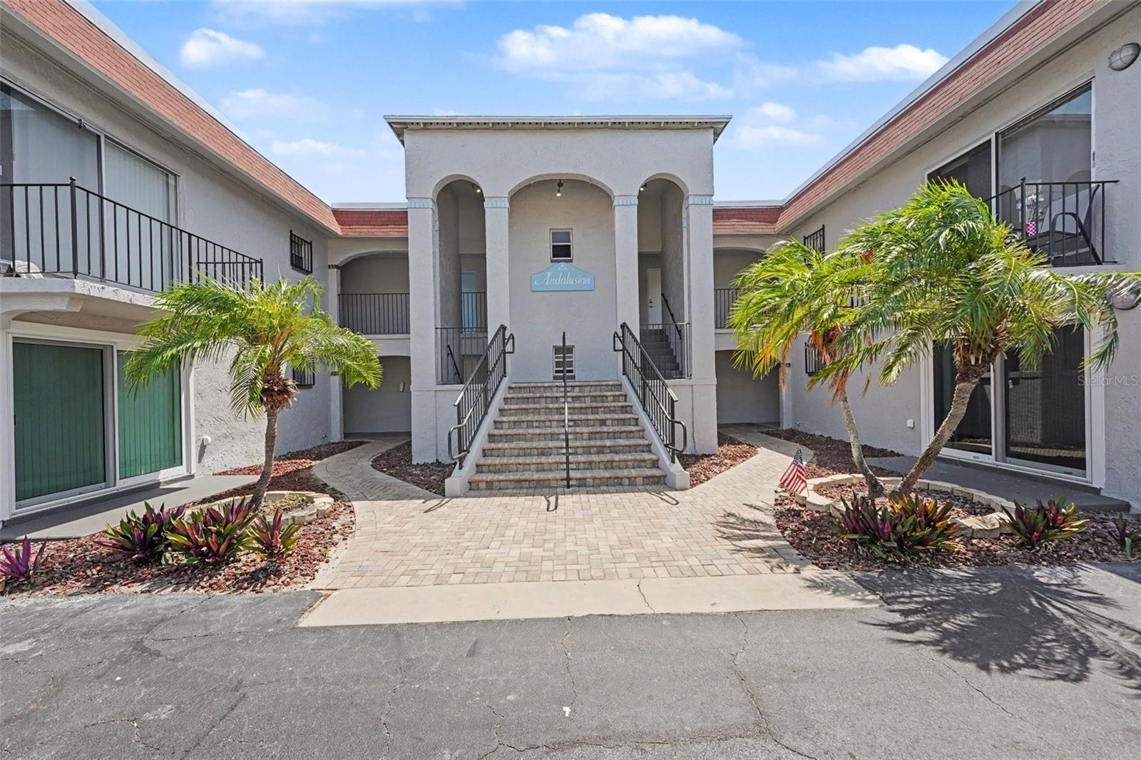 ANDALUSIAN CONDO - Residential