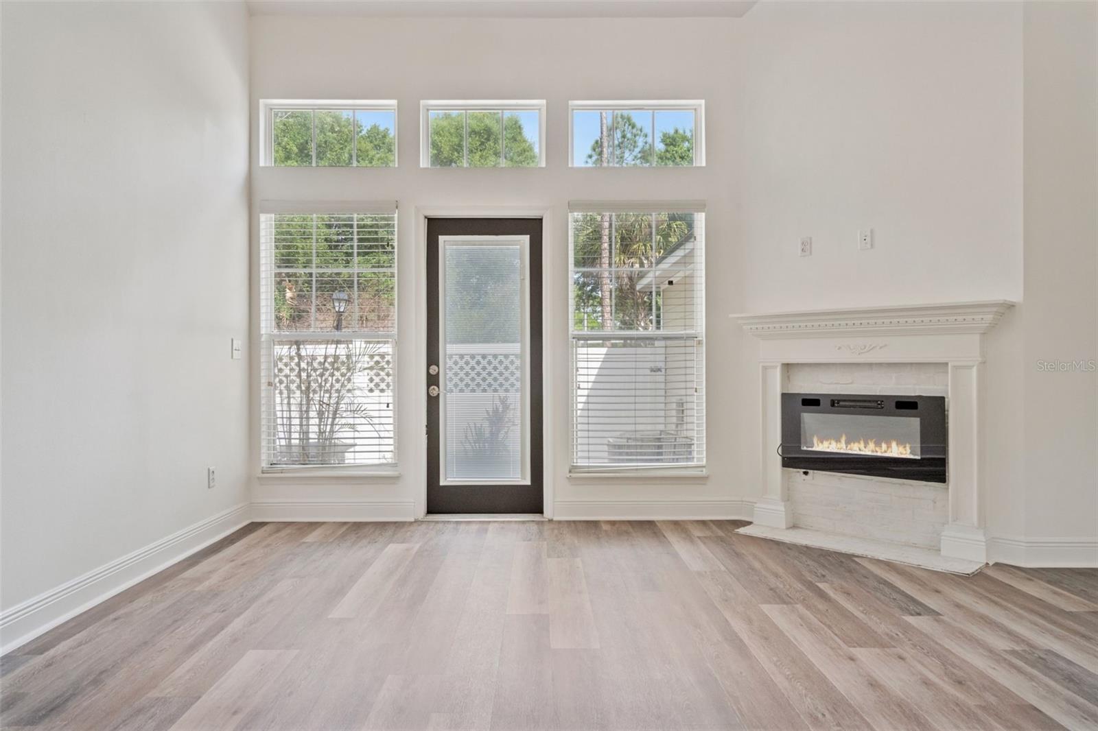 CELEBRATION NORTH VILLAGE UNIT 5 - Residential