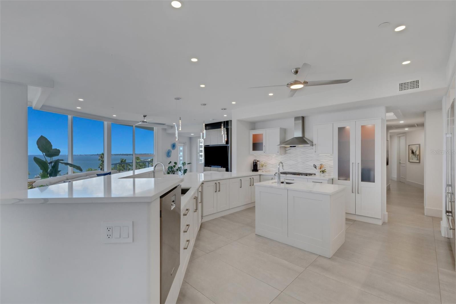 THE PHOENIX - Residential