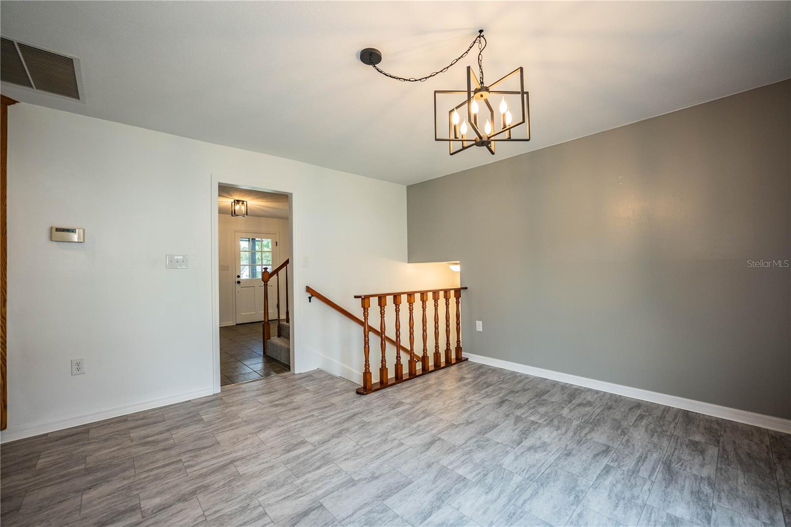 MOUNT VIEW #2 - Residential