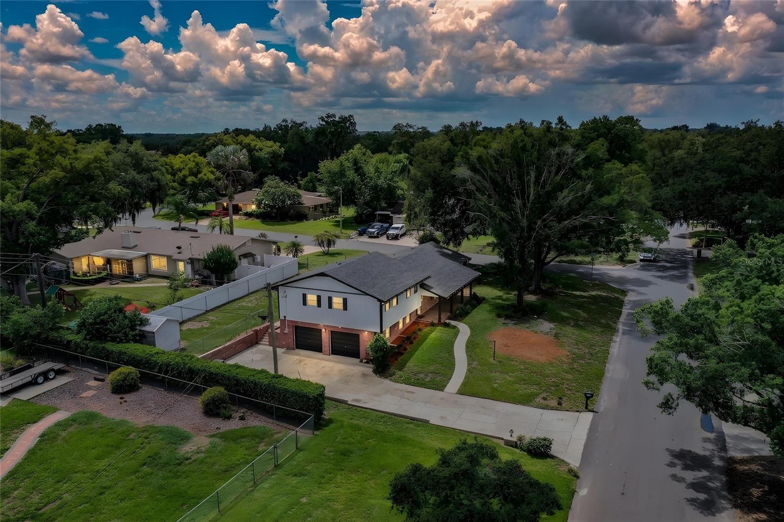 MOUNT VIEW #2 - Residential