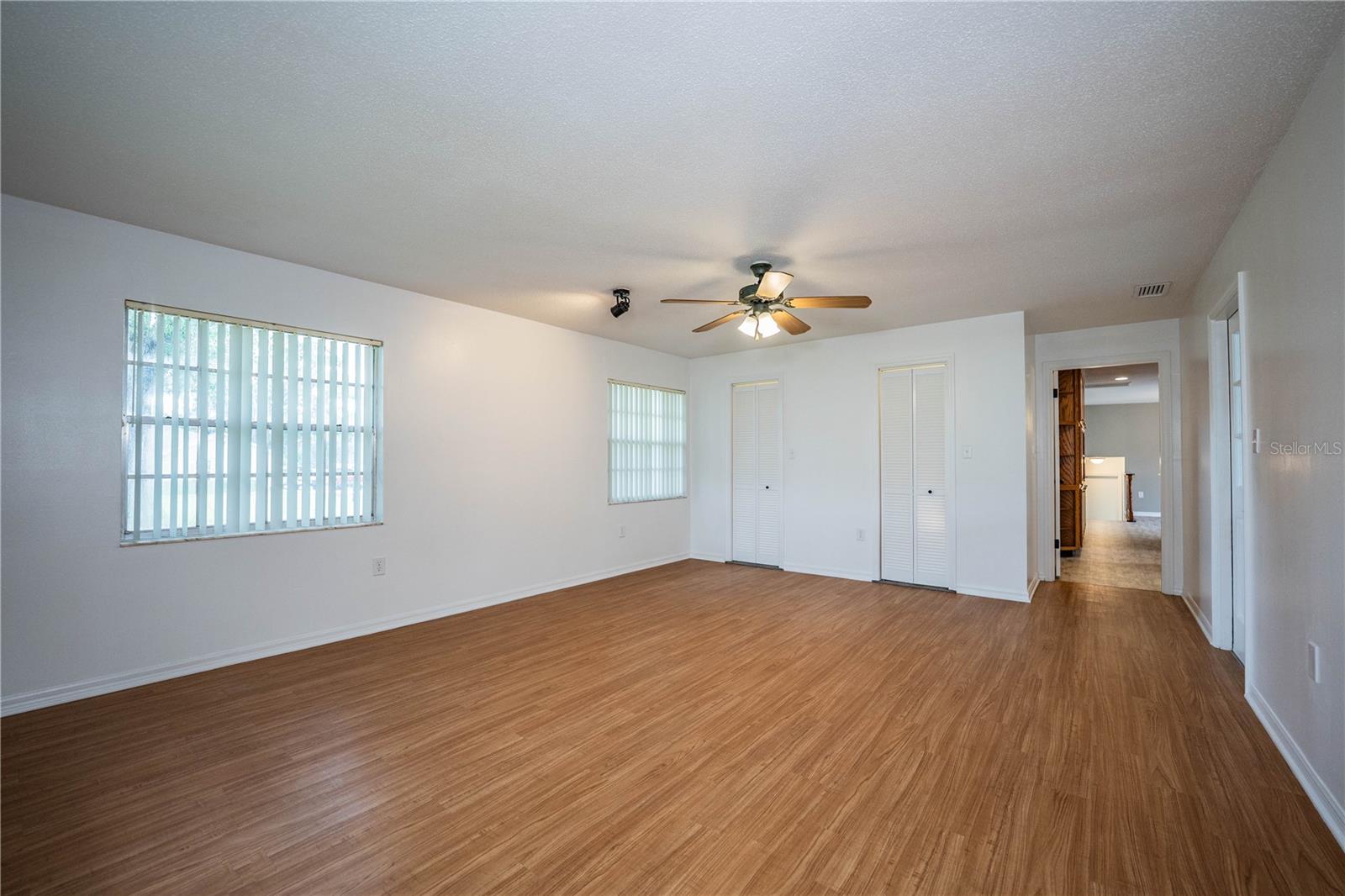 MOUNT VIEW #2 - Residential