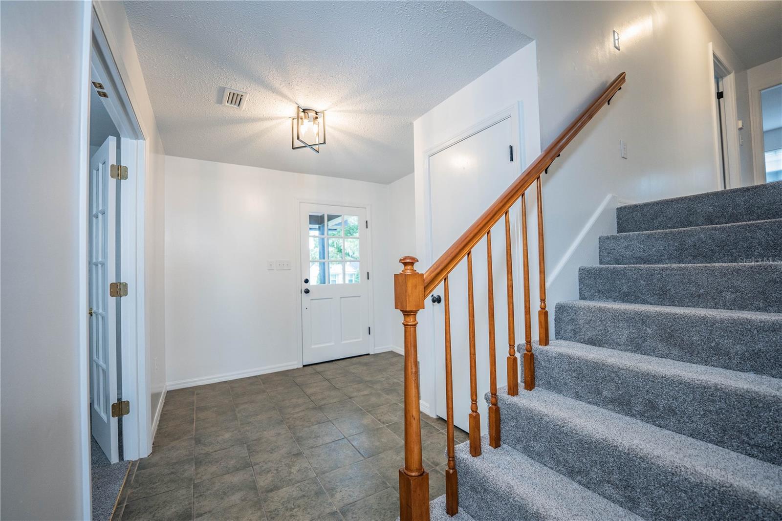 MOUNT VIEW #2 - Residential