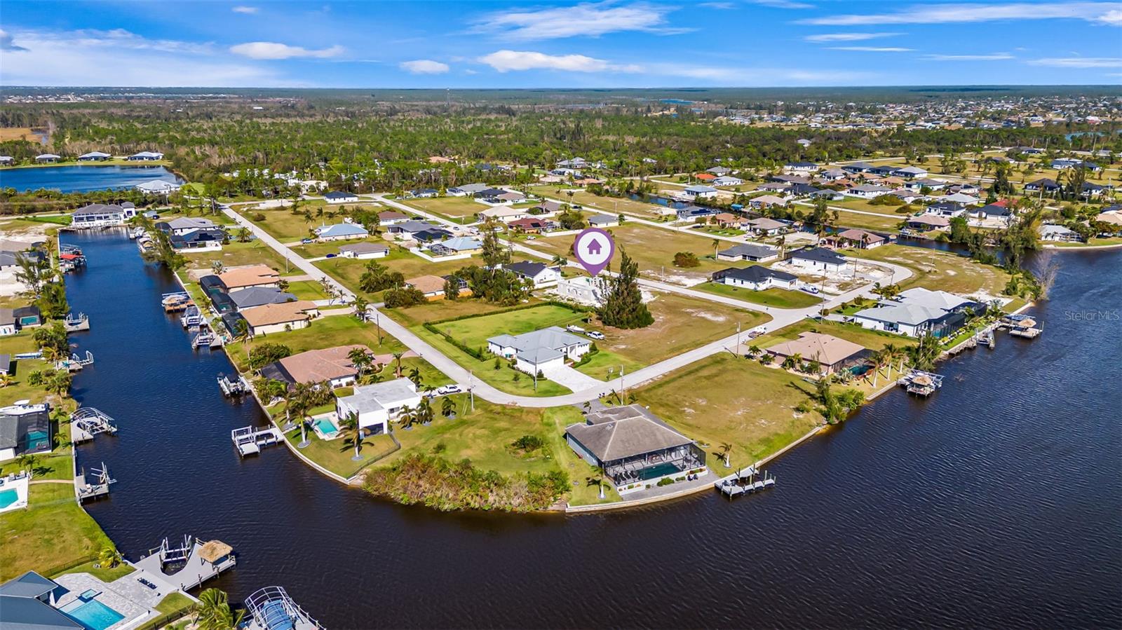 CAPE CORAL - Residential