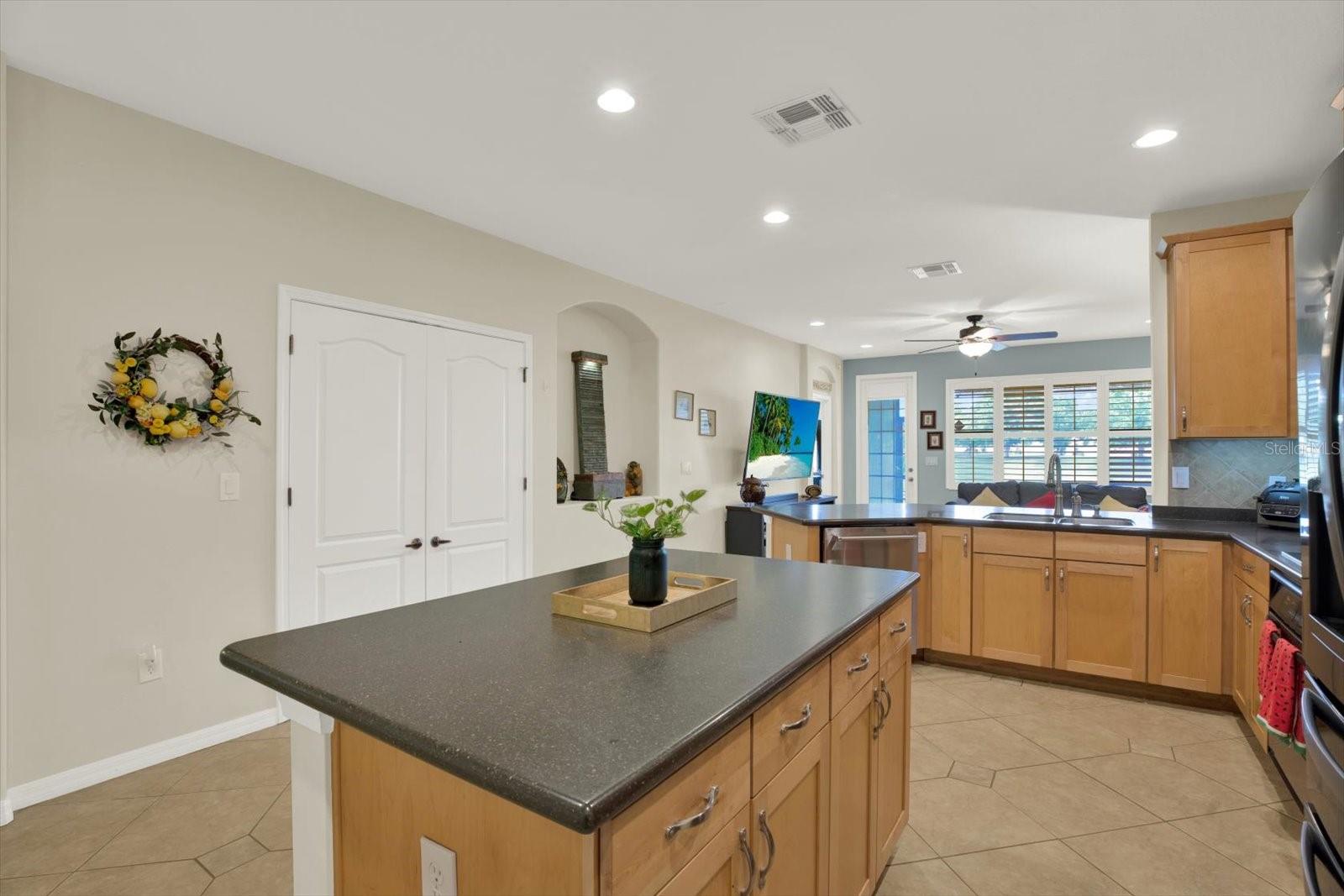 SPRING RIDGE - Residential