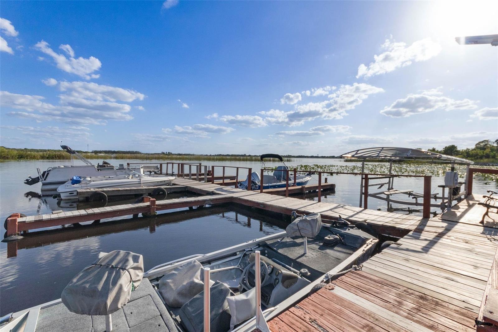 SWEETWATER GOLF & TENNIS CLUB ADD 02 - Residential