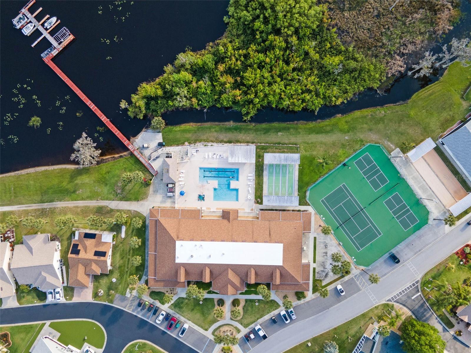 SWEETWATER GOLF & TENNIS CLUB ADD 02 - Residential