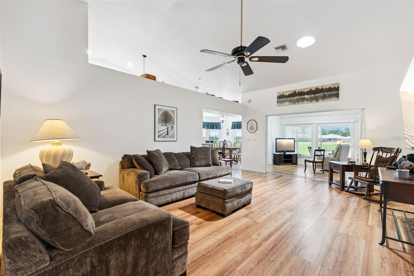SWEETWATER GOLF & TENNIS CLUB ADD 02 - Residential