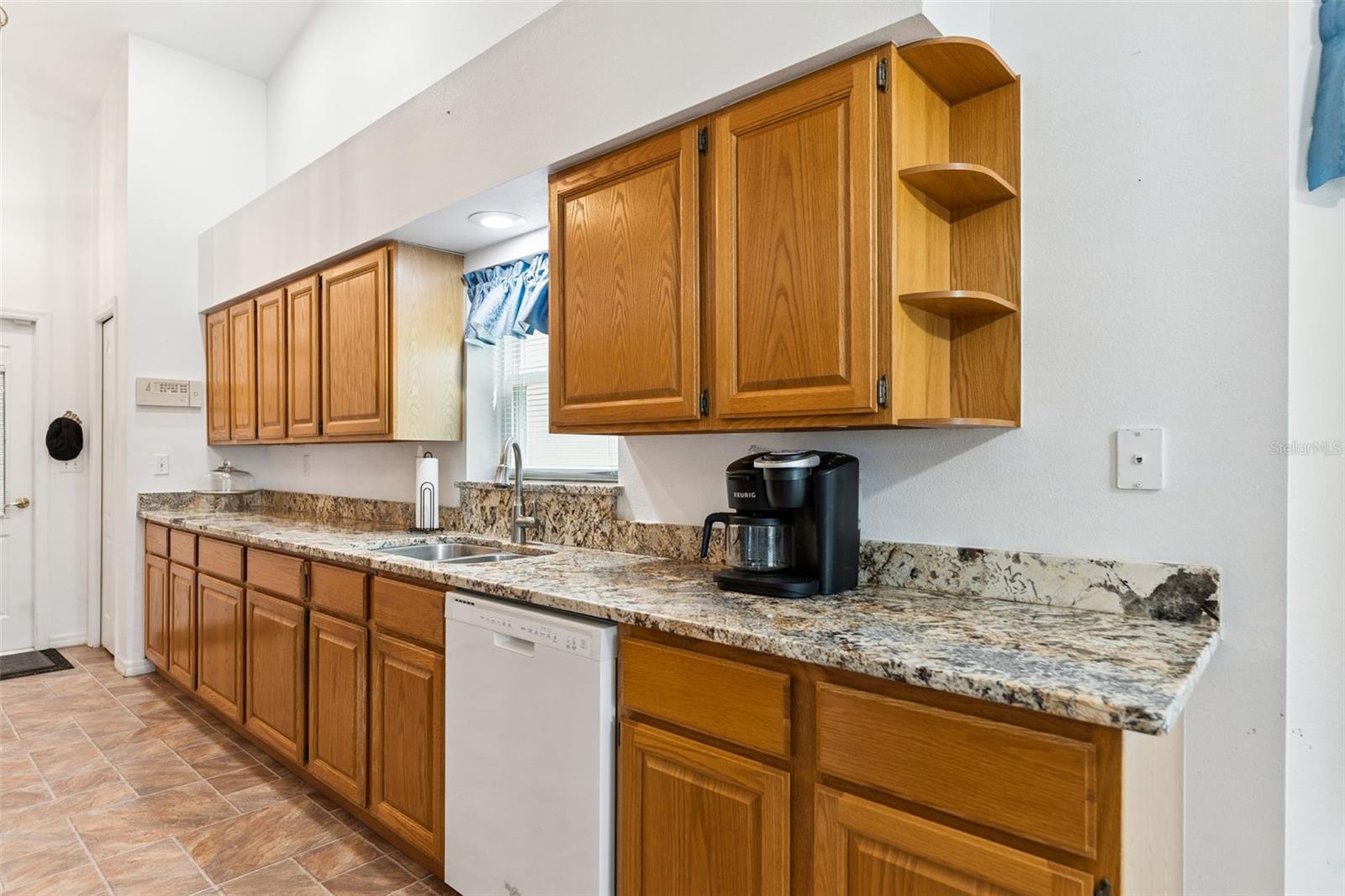 SWEETWATER GOLF & TENNIS CLUB ADD 02 - Residential