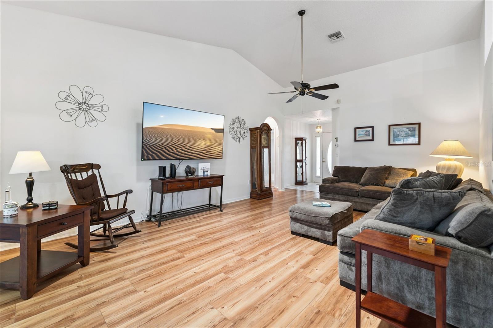 SWEETWATER GOLF & TENNIS CLUB ADD 02 - Residential