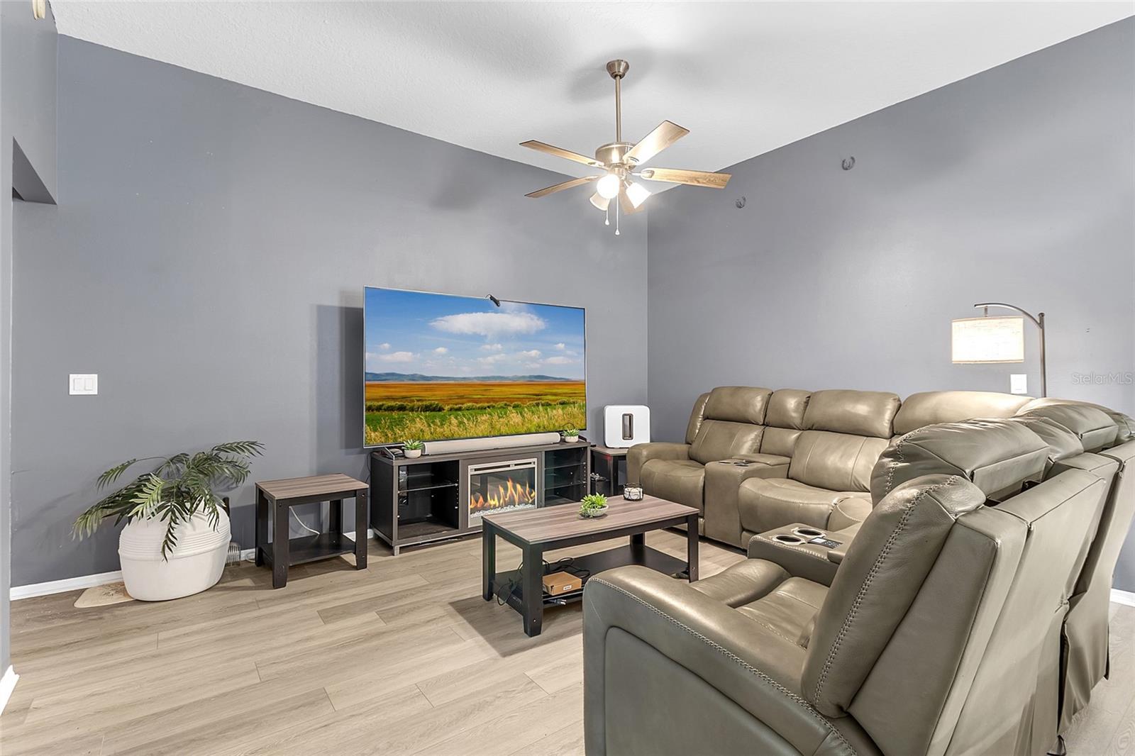 GEORGETOWNE UNIT 3 - Residential