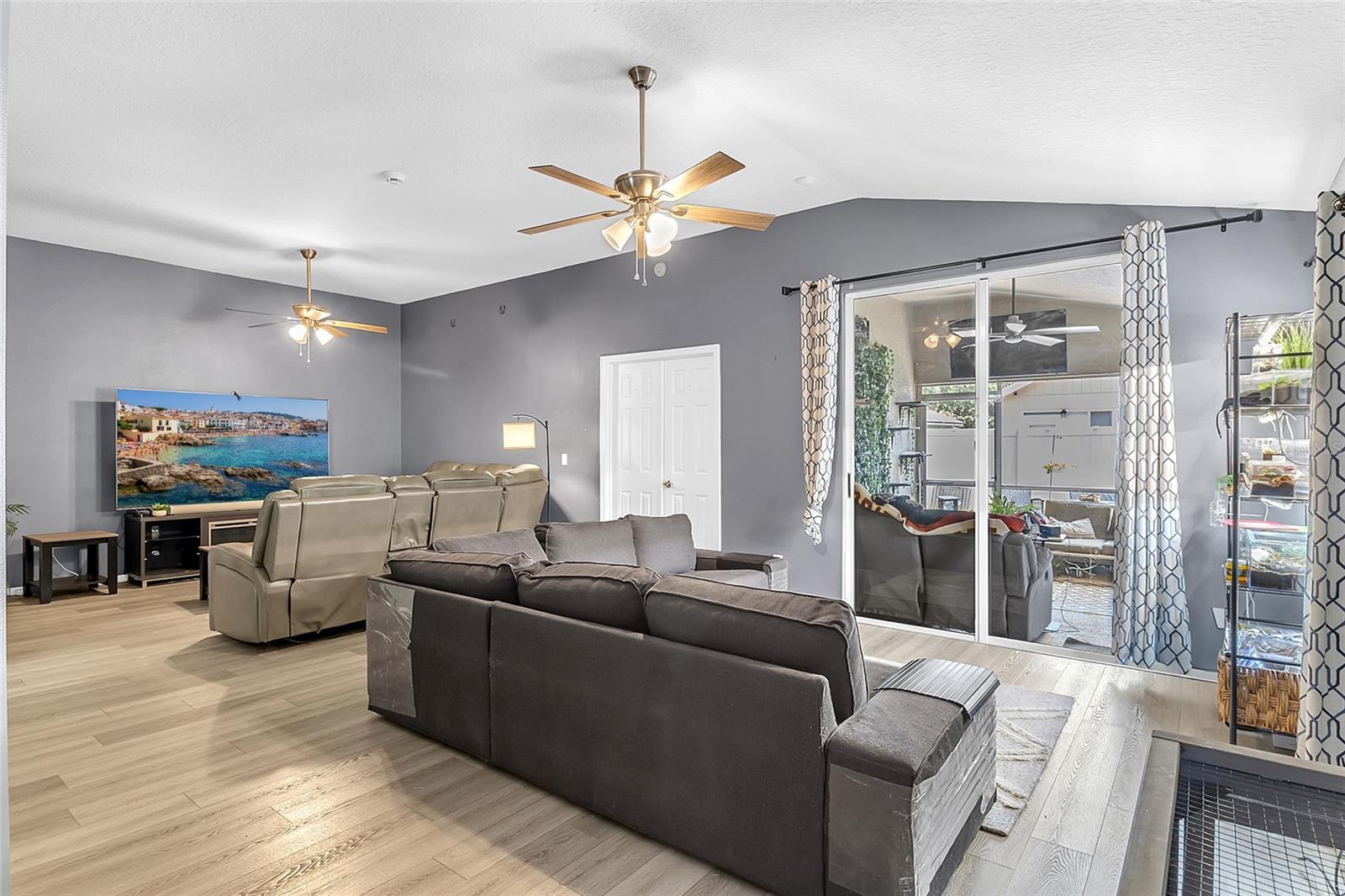 GEORGETOWNE UNIT 3 - Residential
