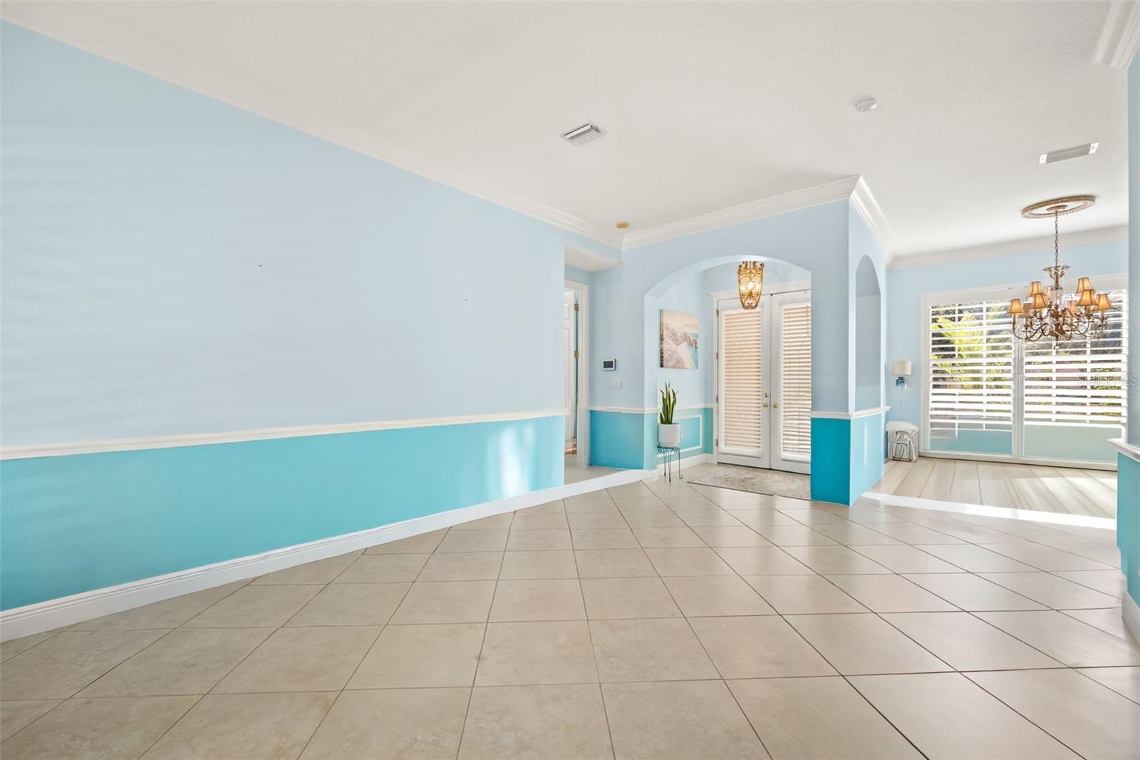 TAILFEATHER WAY AT TARA - Residential