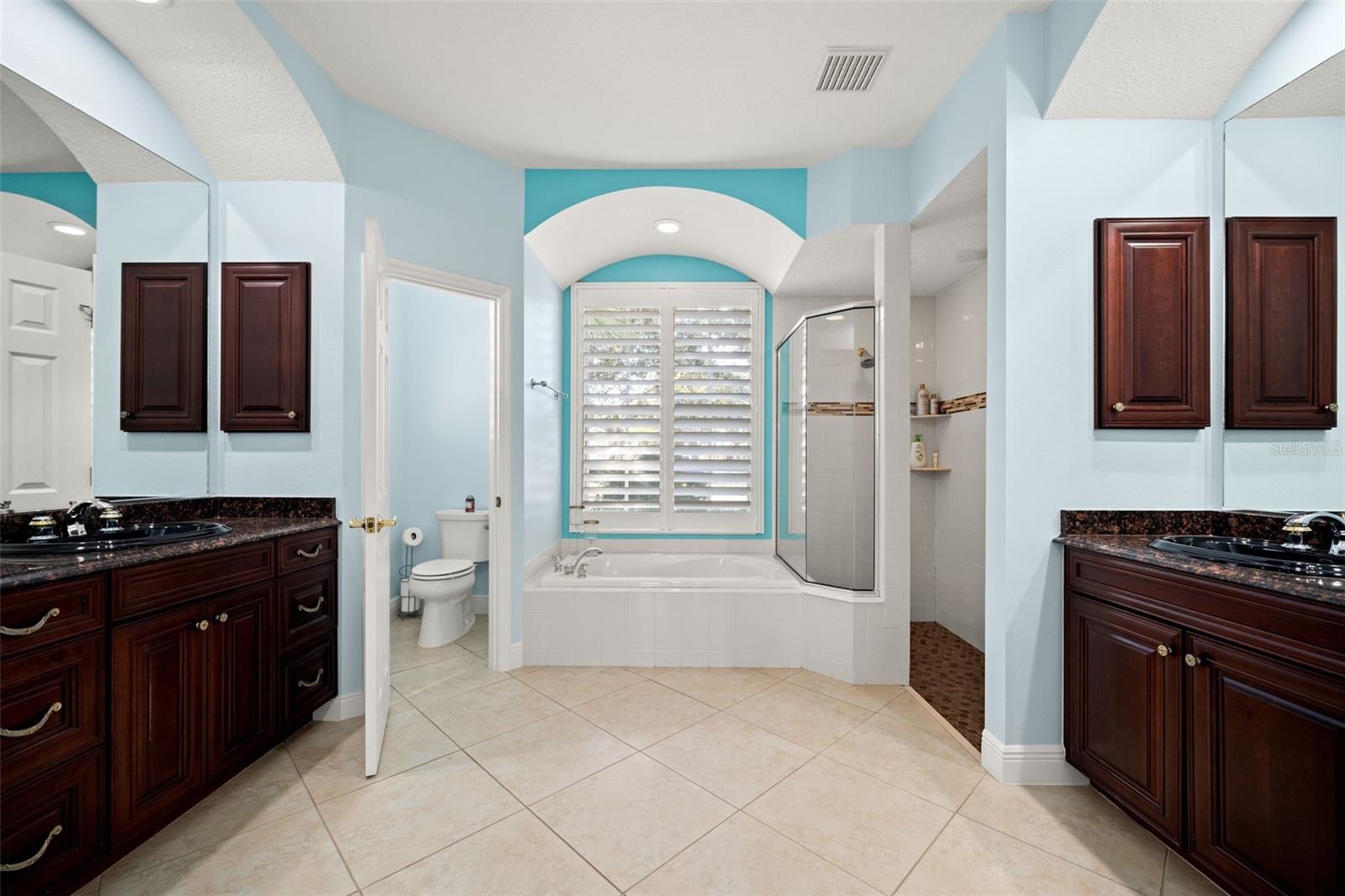 TAILFEATHER WAY AT TARA - Residential