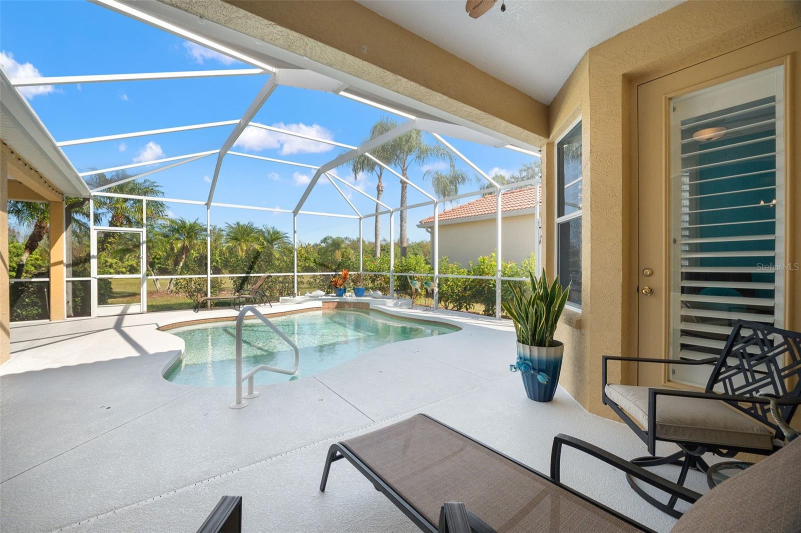 TAILFEATHER WAY AT TARA - Residential