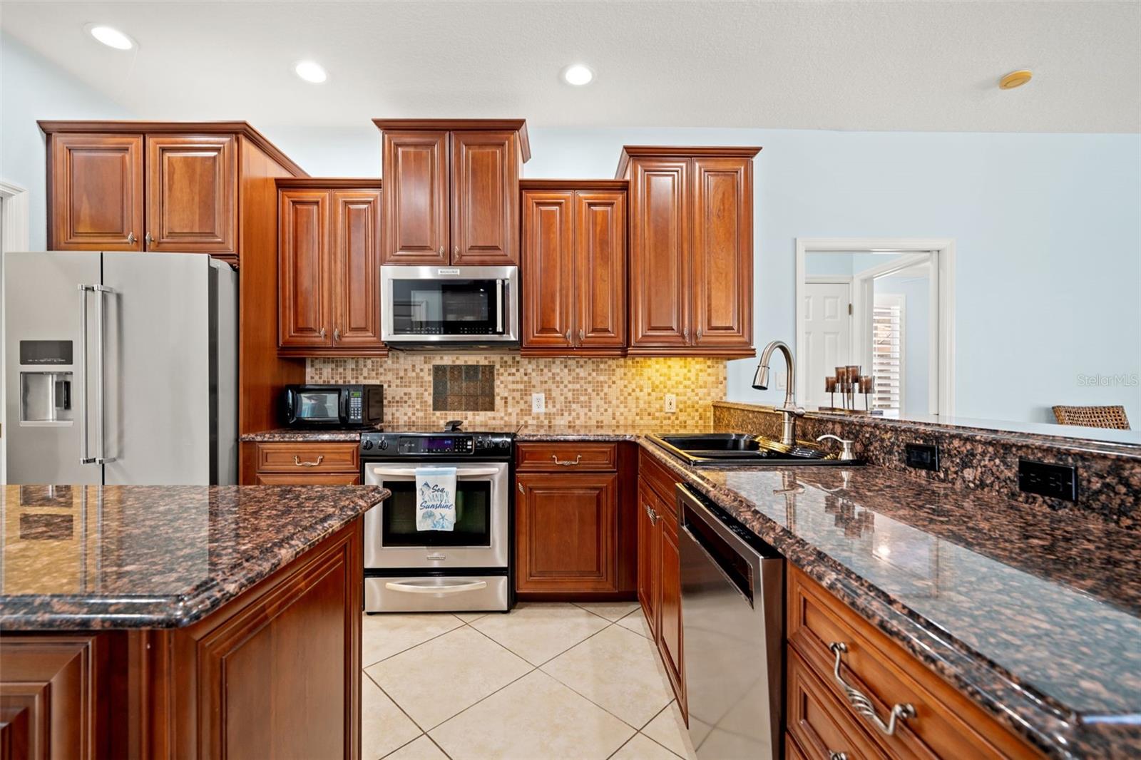 TAILFEATHER WAY AT TARA - Residential
