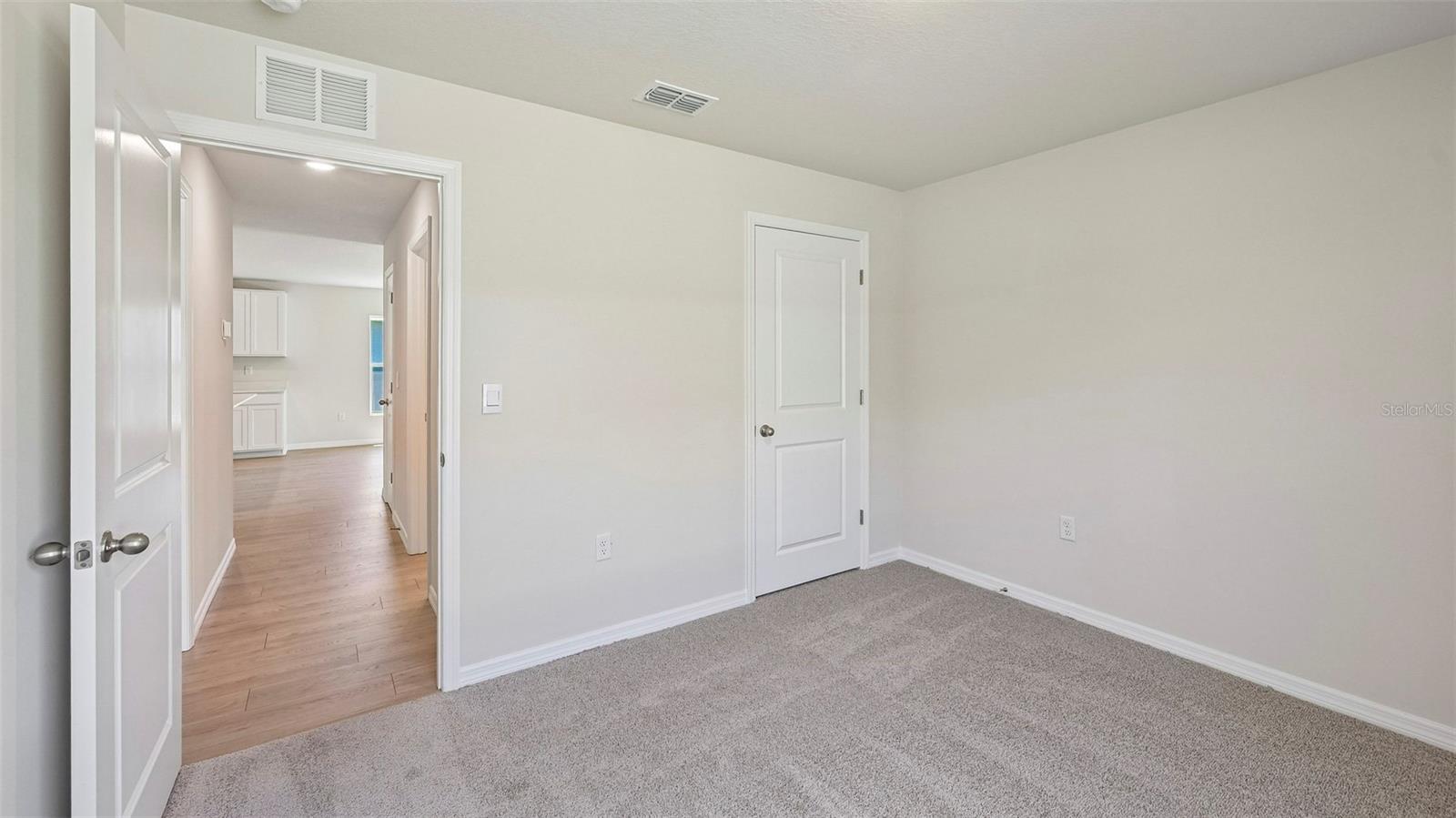 RYE CROSSING - Residential