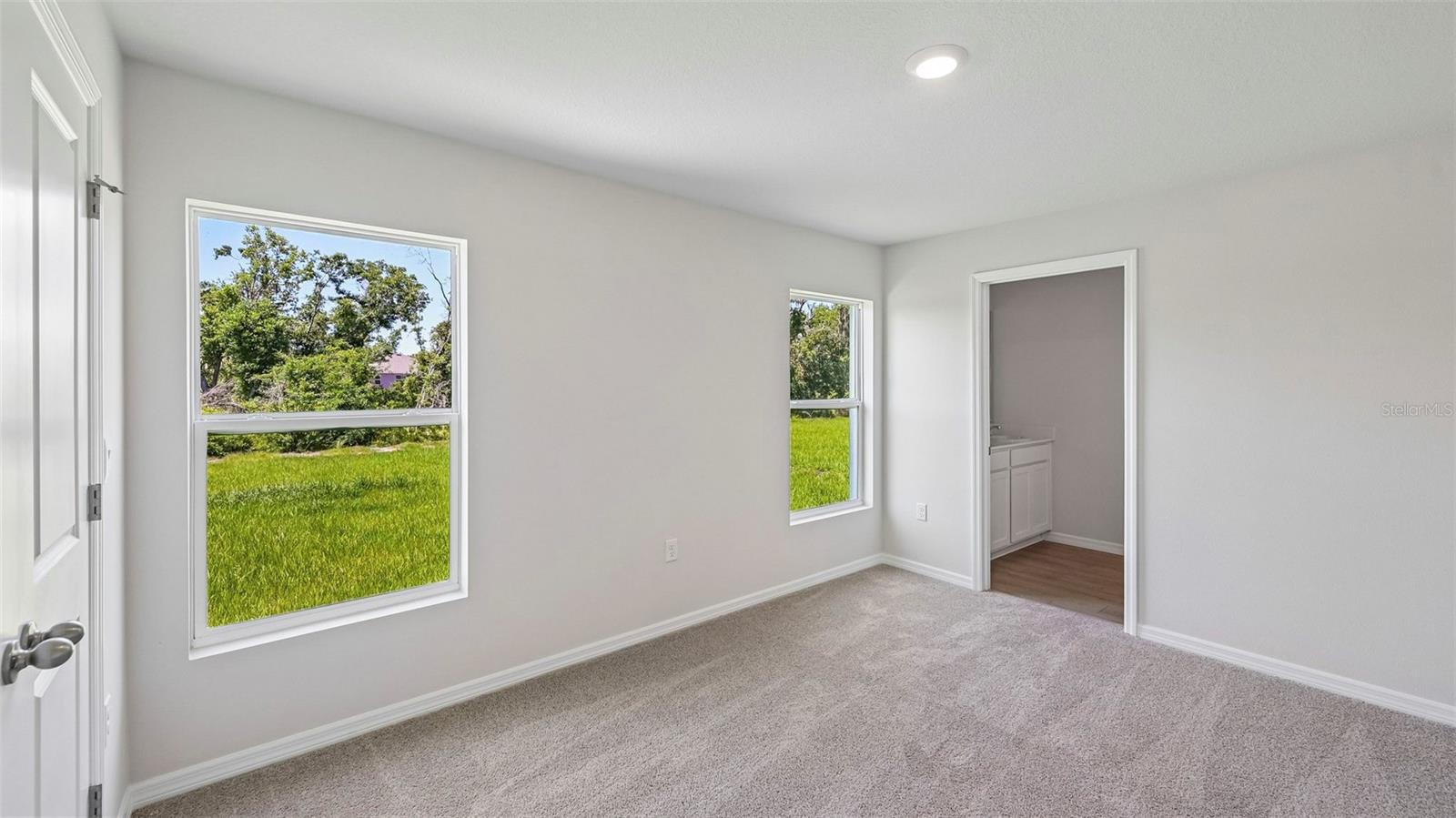 RYE CROSSING - Residential