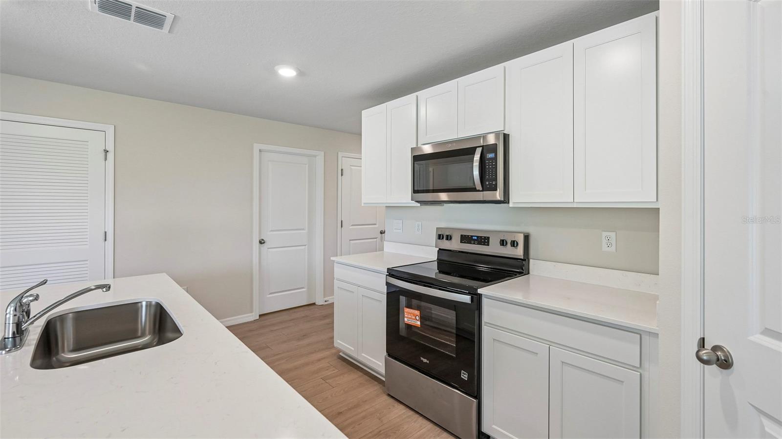RYE CROSSING - Residential