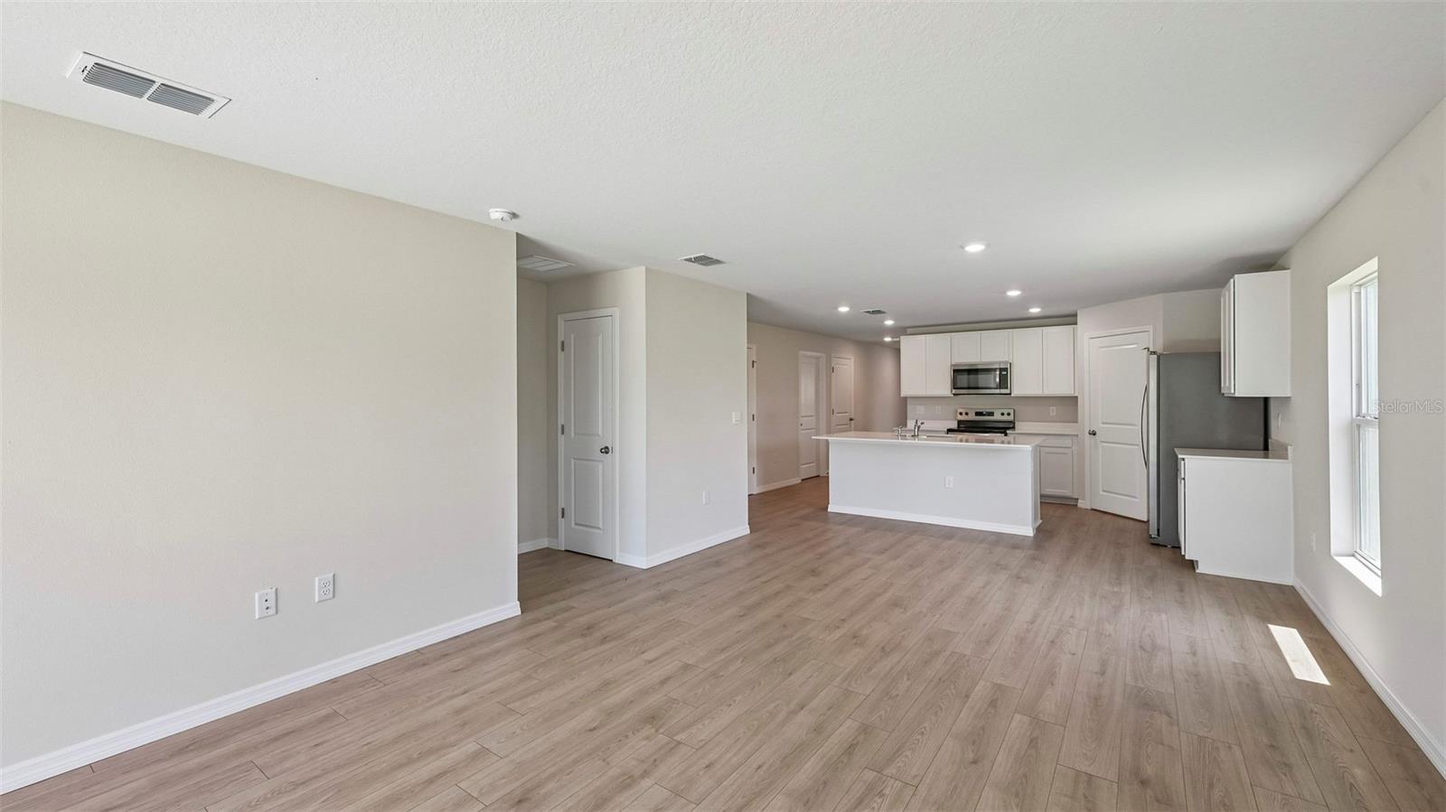 RYE CROSSING - Residential
