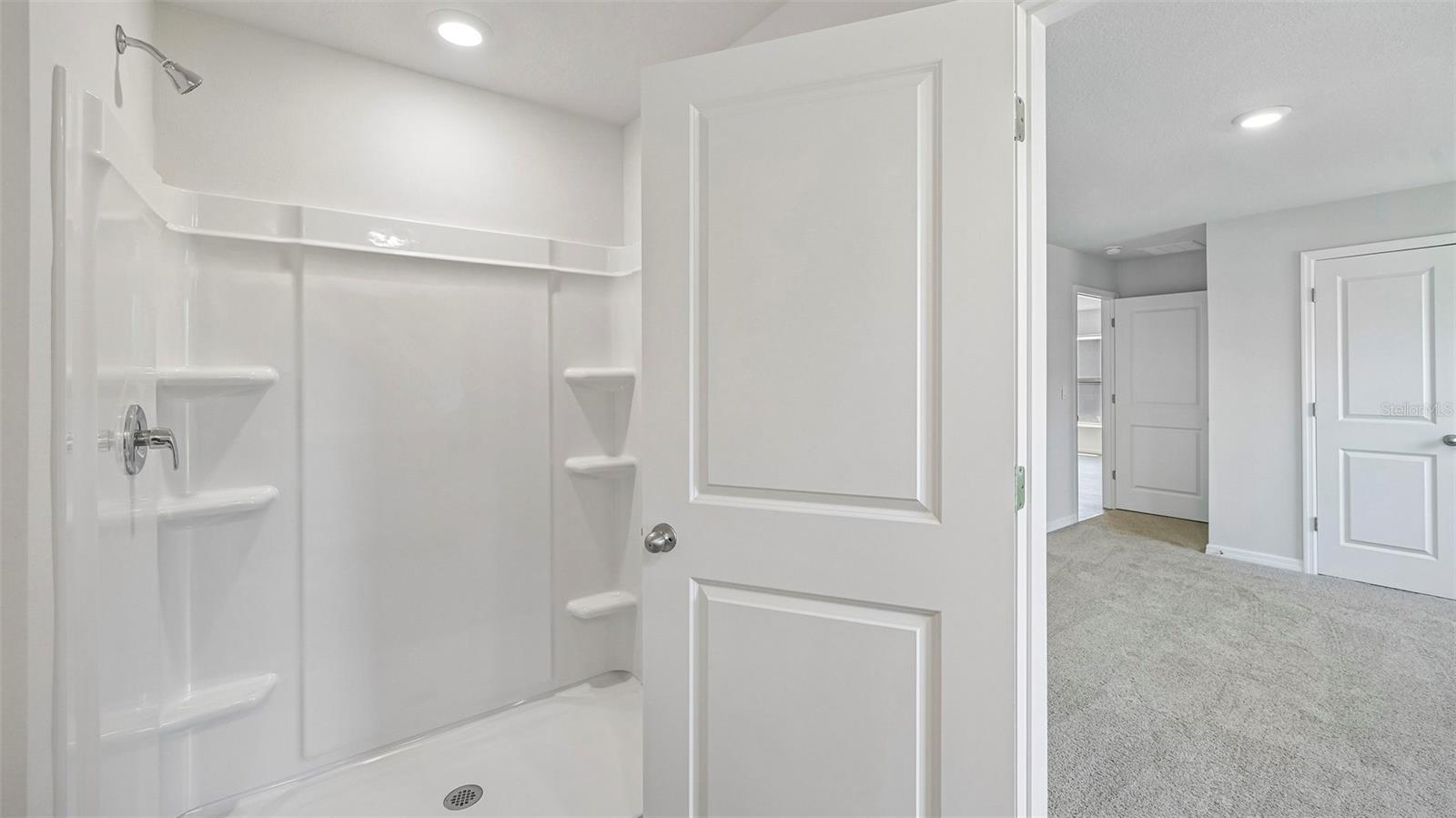 RYE CROSSING - Residential
