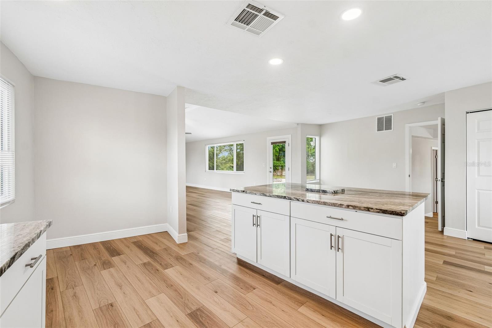 WHITFIELD ESTATES UNIT 1 - Residential