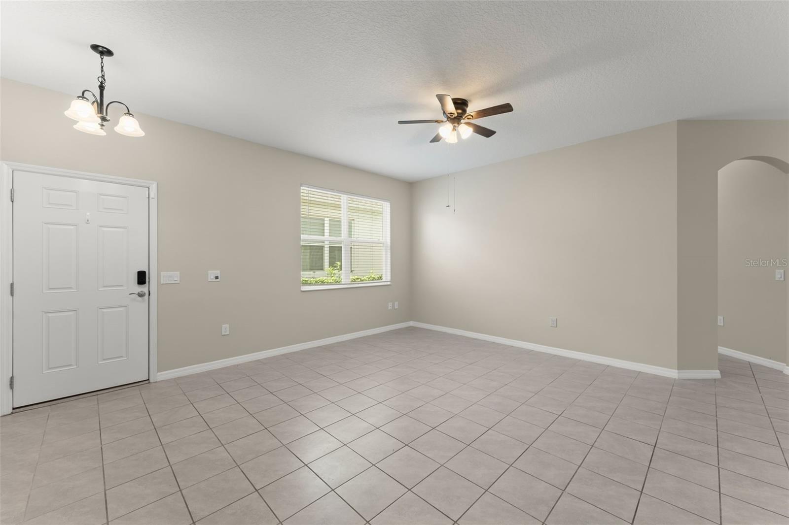 OAKTREE POINTE VILLAS - Residential