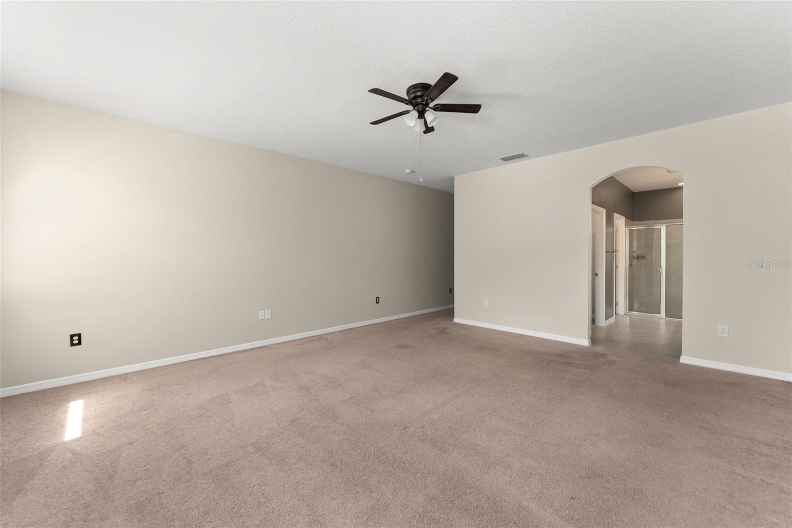 OAKTREE POINTE VILLAS - Residential