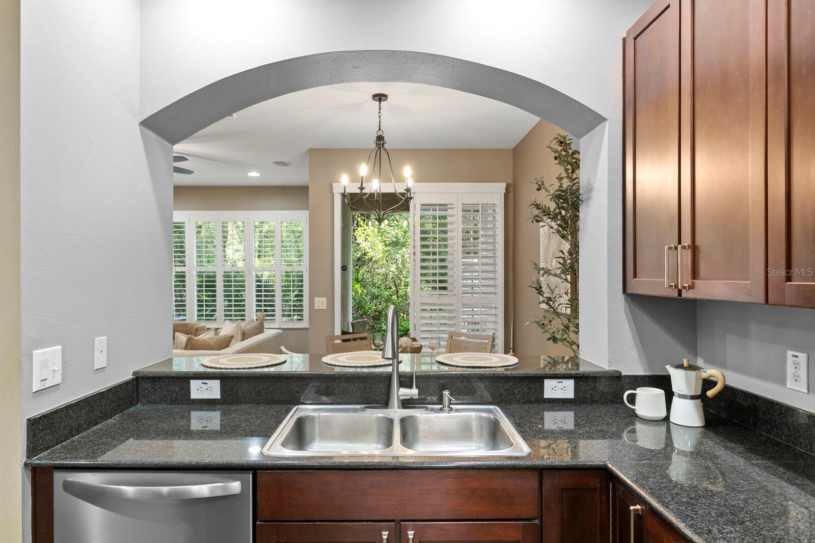 HAMPTON CHASE TWNHMS - Residential