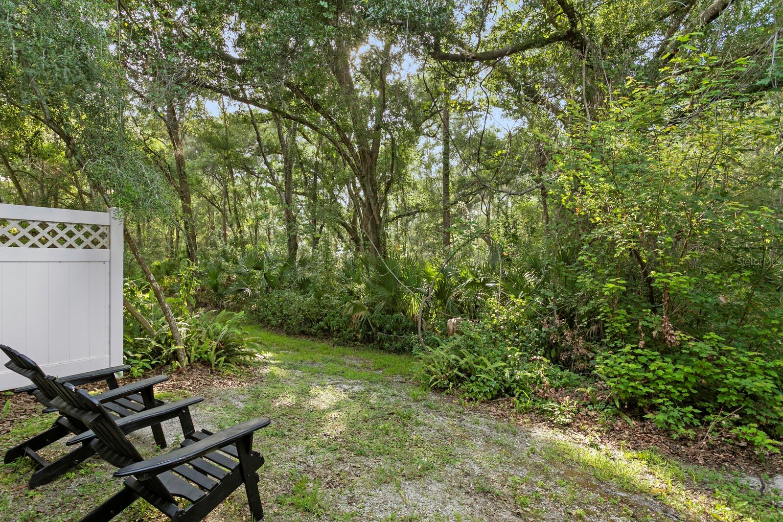 HAMPTON CHASE TWNHMS - Residential