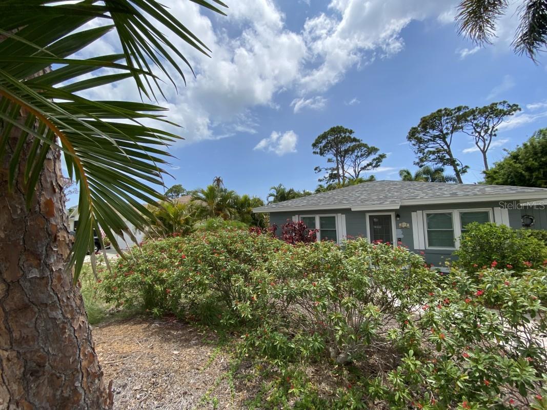 SOUTH VENEZIA PARK - Residential