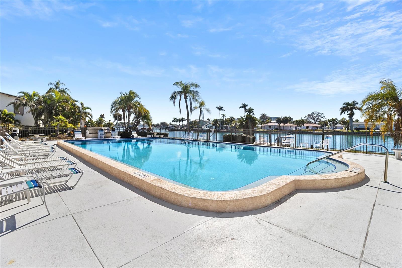 LA COSTA BRAVA CONDO 1 - Residential Lease