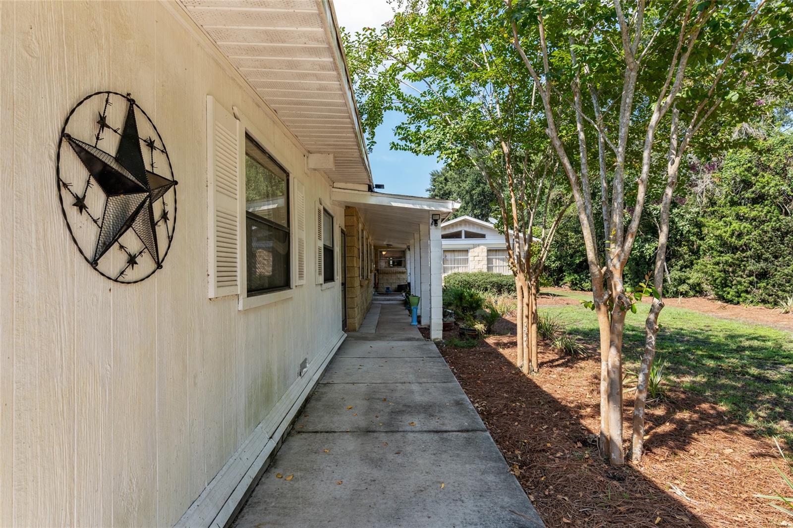 BOOK F PAGE 25 - Residential