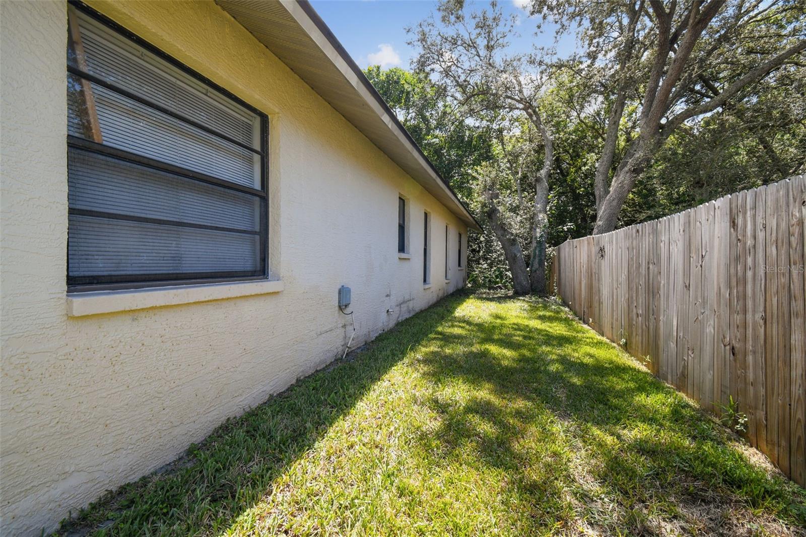 LAKESIDE WOODLANDS - Residential