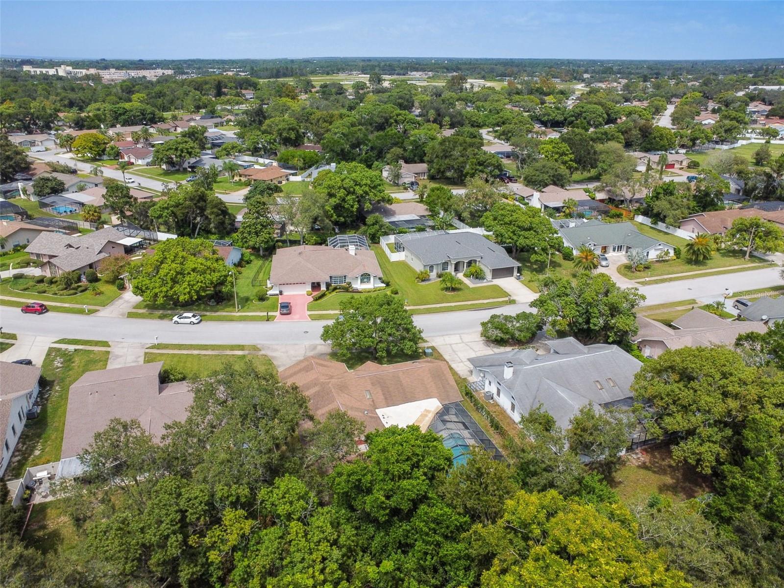 LAKESIDE WOODLANDS - Residential