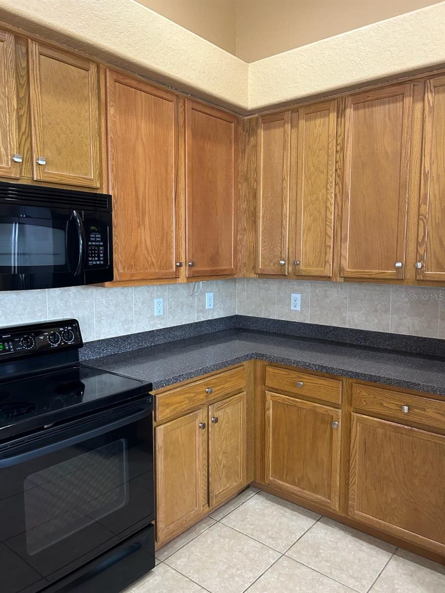 HICKORY LAKES PH 2 - Residential