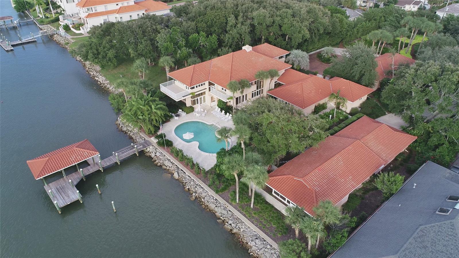 Newell & Carr Walker Grant - Residential