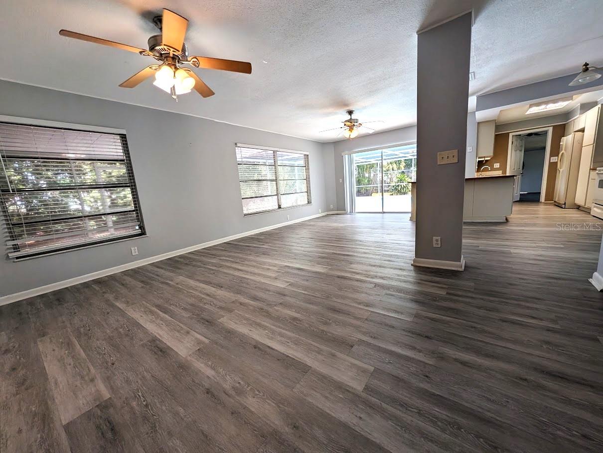 HAMILTON SQUARE - Residential Lease