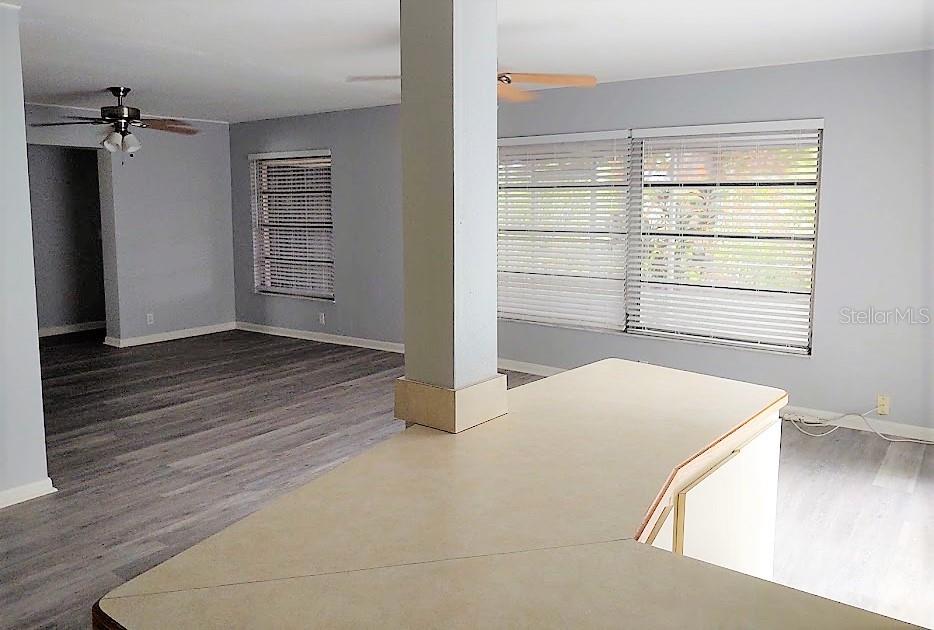 HAMILTON SQUARE - Residential Lease