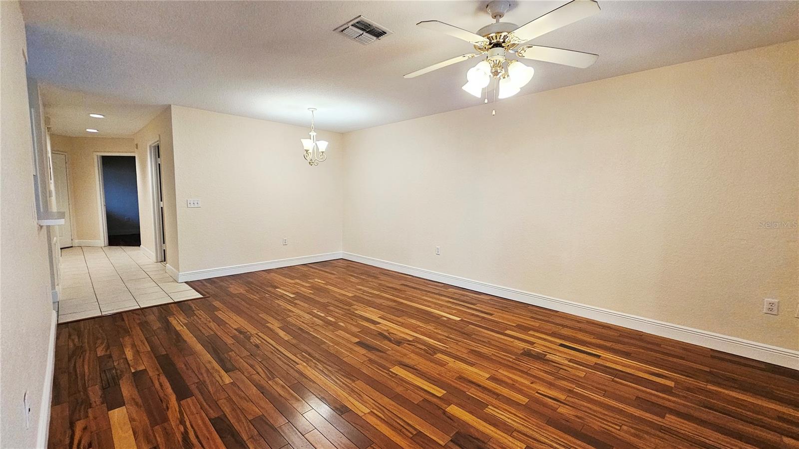 SANCTUARY/BAY HILL - Residential Lease