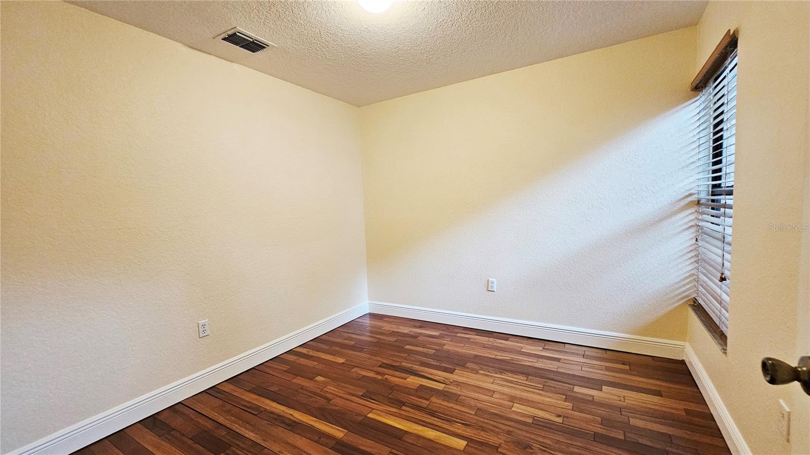 SANCTUARY/BAY HILL - Residential Lease
