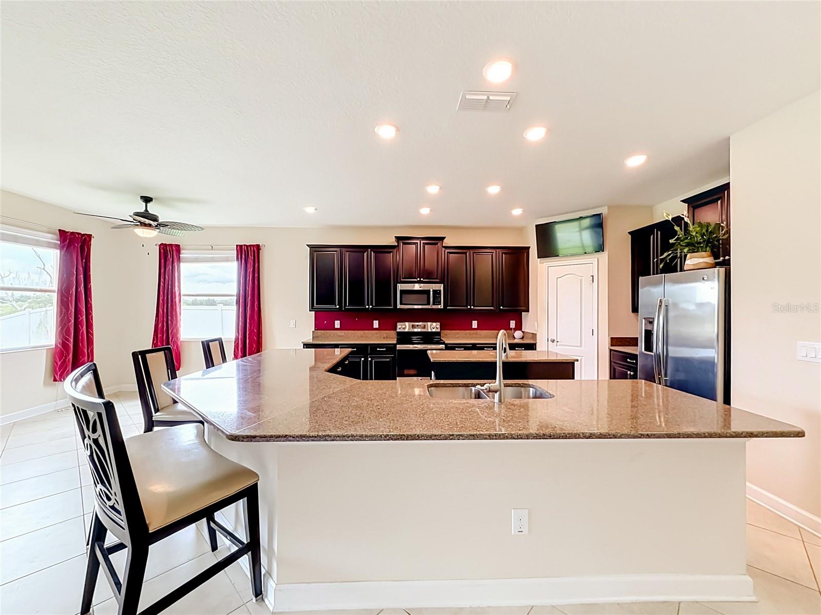 SIGNATURE LAKES PH 3B-4 - Residential