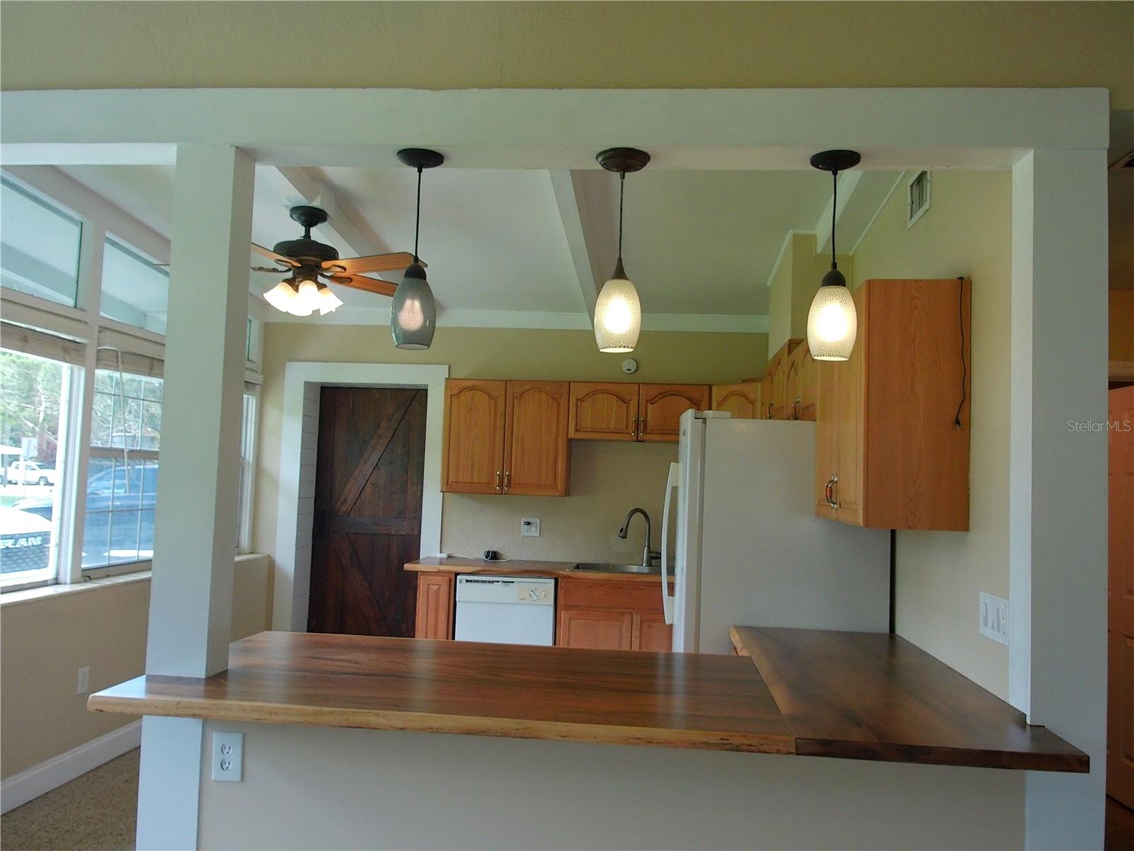 ELLISON HOMES INC - Residential