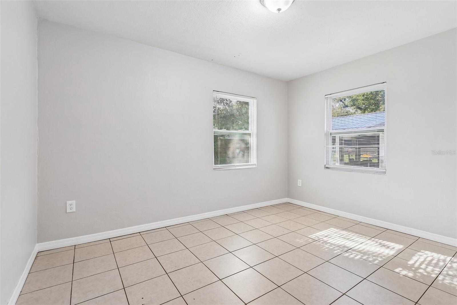 INWOOD - Residential