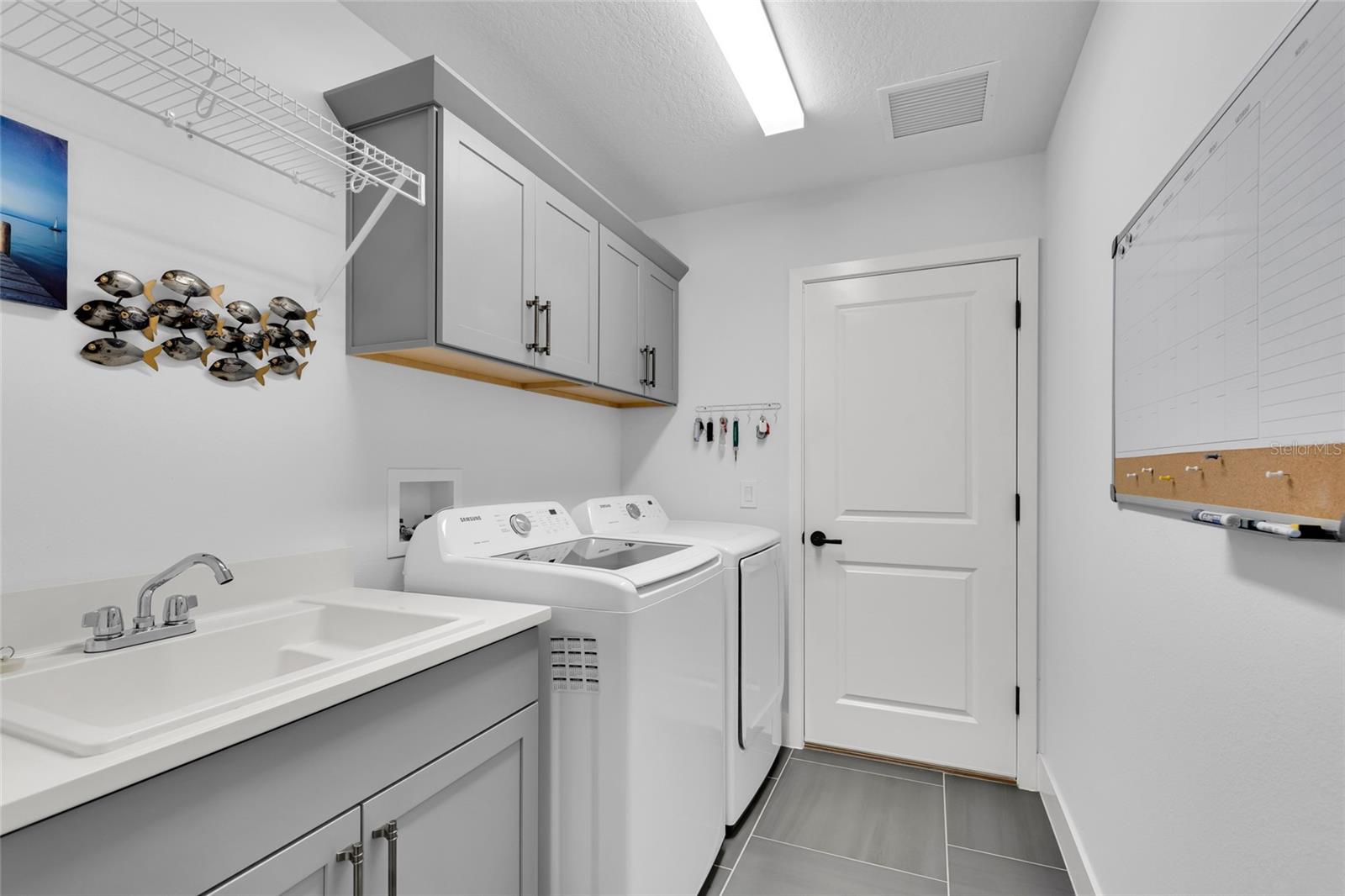 VILLAGESOF SOUTHERN OAKS - Residential