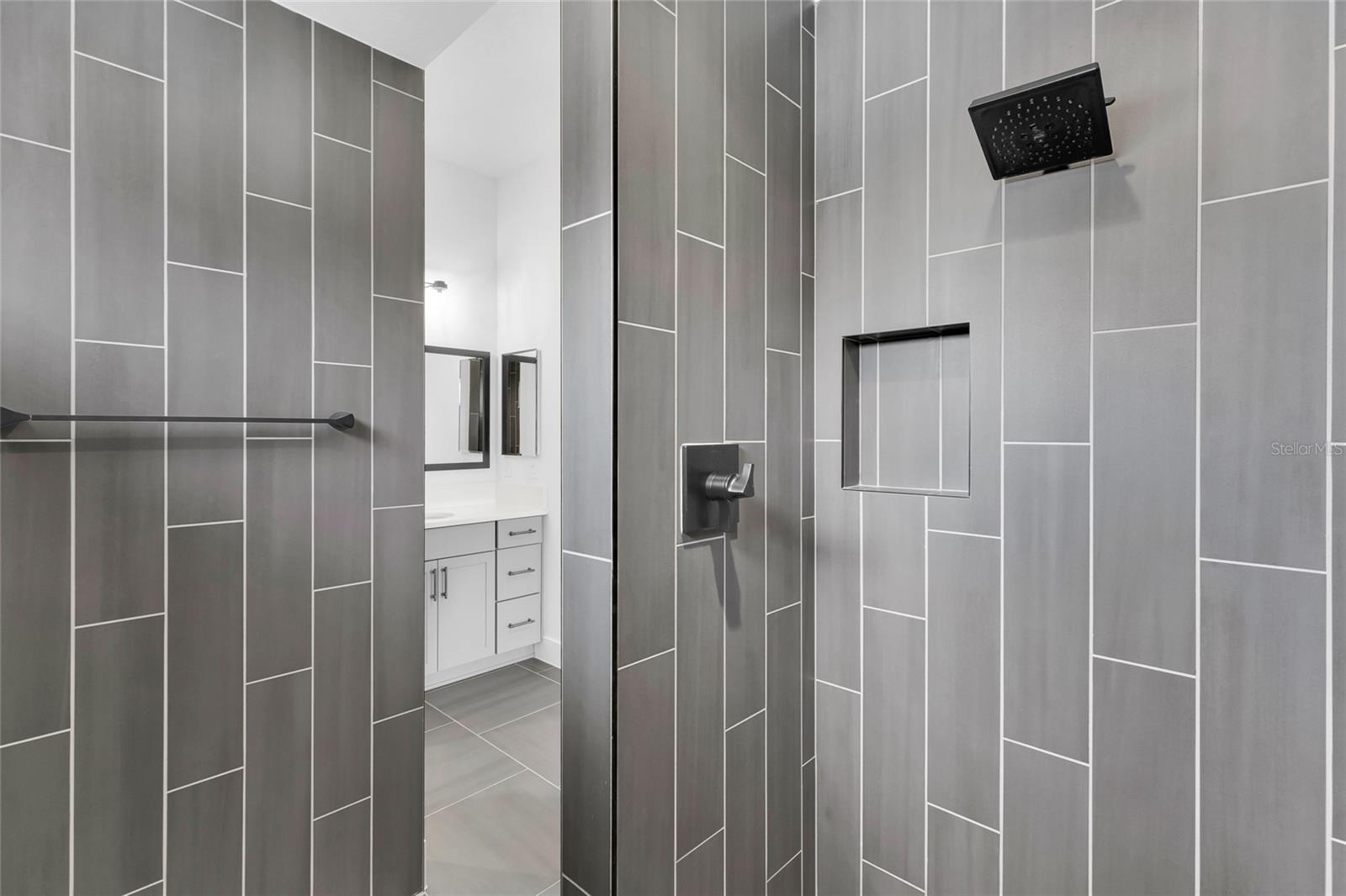 VILLAGESOF SOUTHERN OAKS - Residential