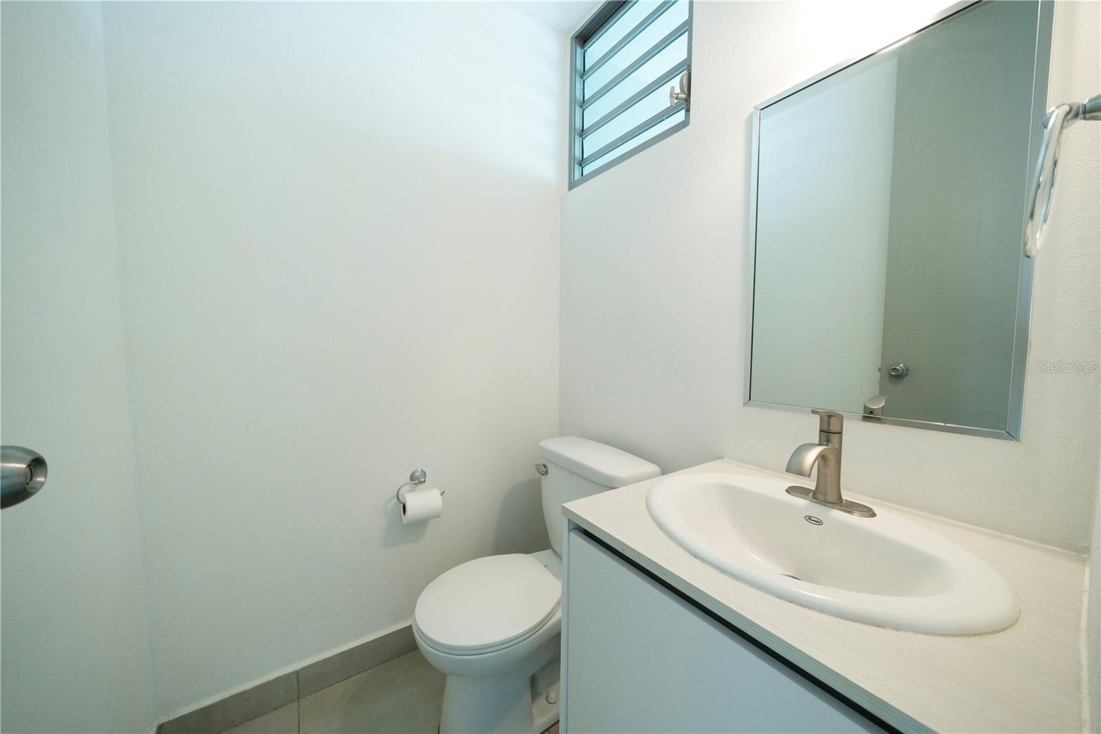 URBANIZACION MONTECIELO - Residential