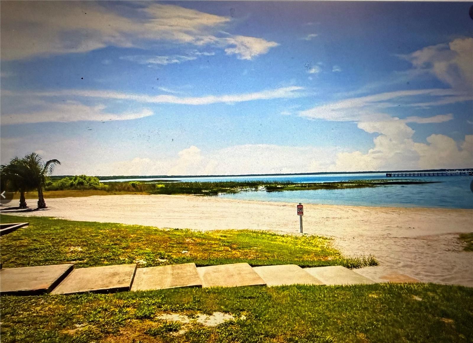 INDIAN LAKE ESTATES - Land