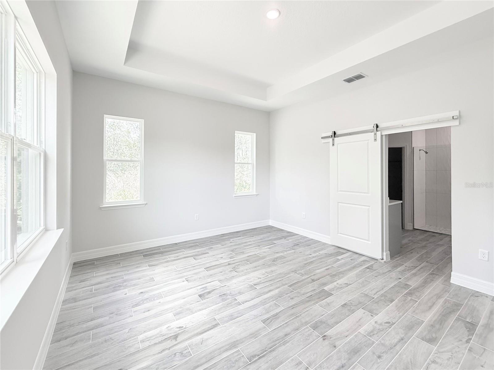 ROYAL TRAILS UNIT 01 - Residential